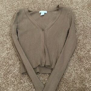 H&M cropped cardigan